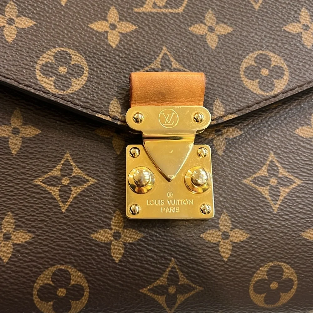 Louis Vuitton Pochette Metis monogram - Picture 3 of 9